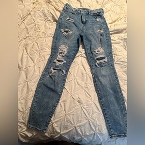 American Eagle Distressed Jeans